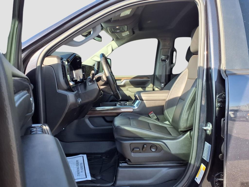 Used 2024 Chevrolet Silverado 2500 LT w/ All Star Edition image 24