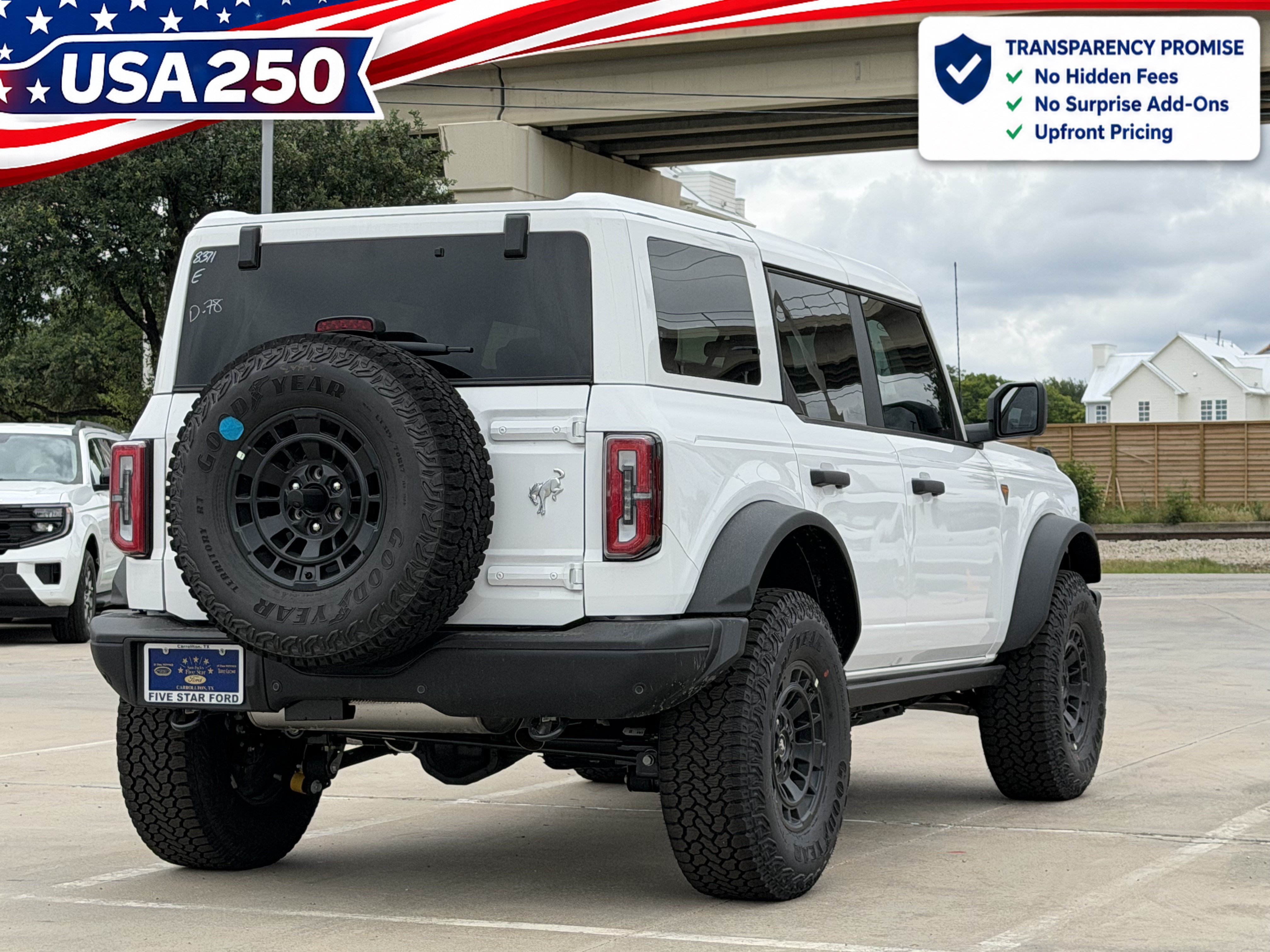 New 2026 Ford Bronco Badlands AWD/4WD image 4