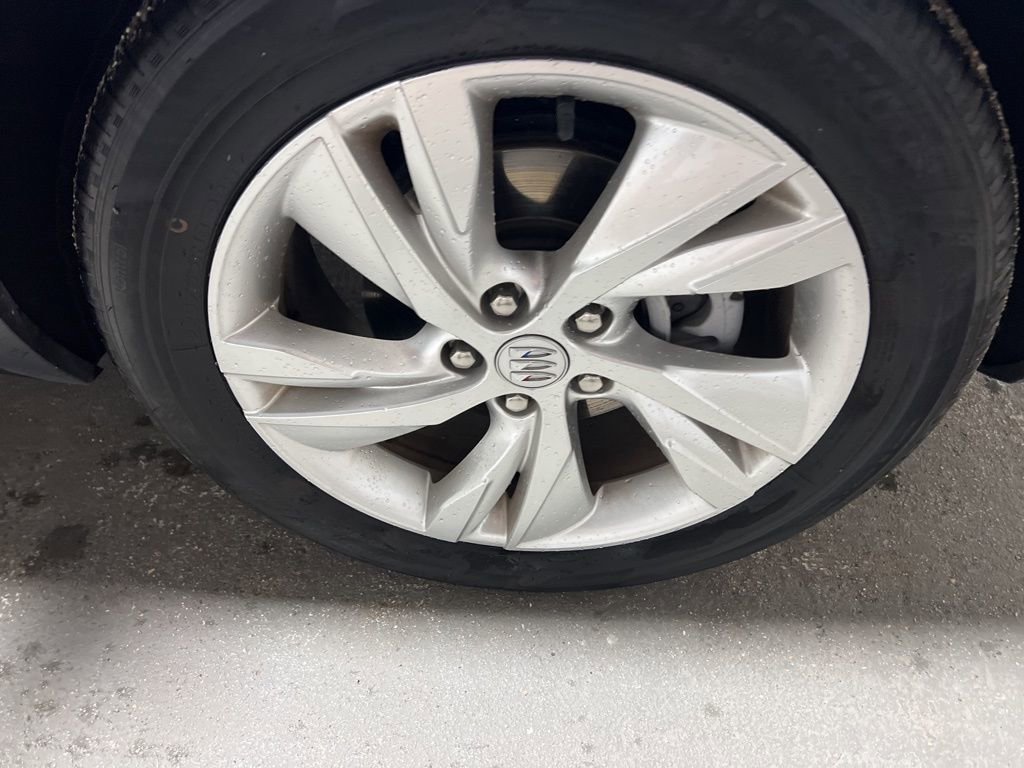 Used 2025 Buick Encore GX Preferred image 40