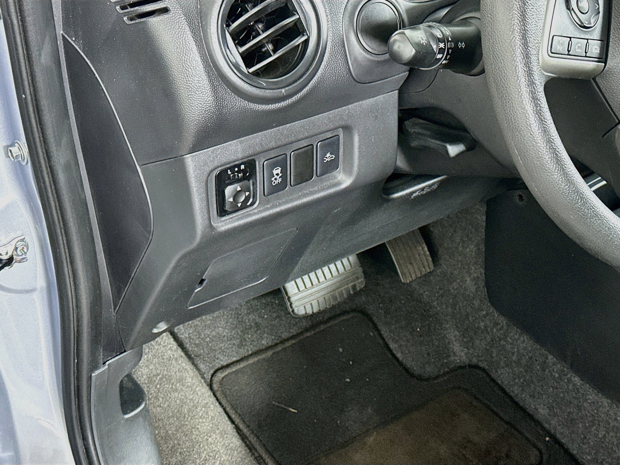 Used 2024 Mitsubishi Mirage ES FWD image 16