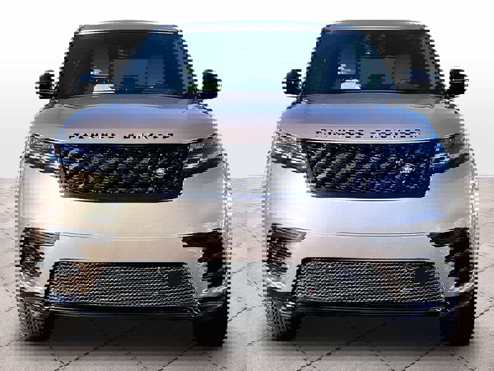 Used 2022 Land Rover Range Rover Velar R-Dynamic HSE image 3