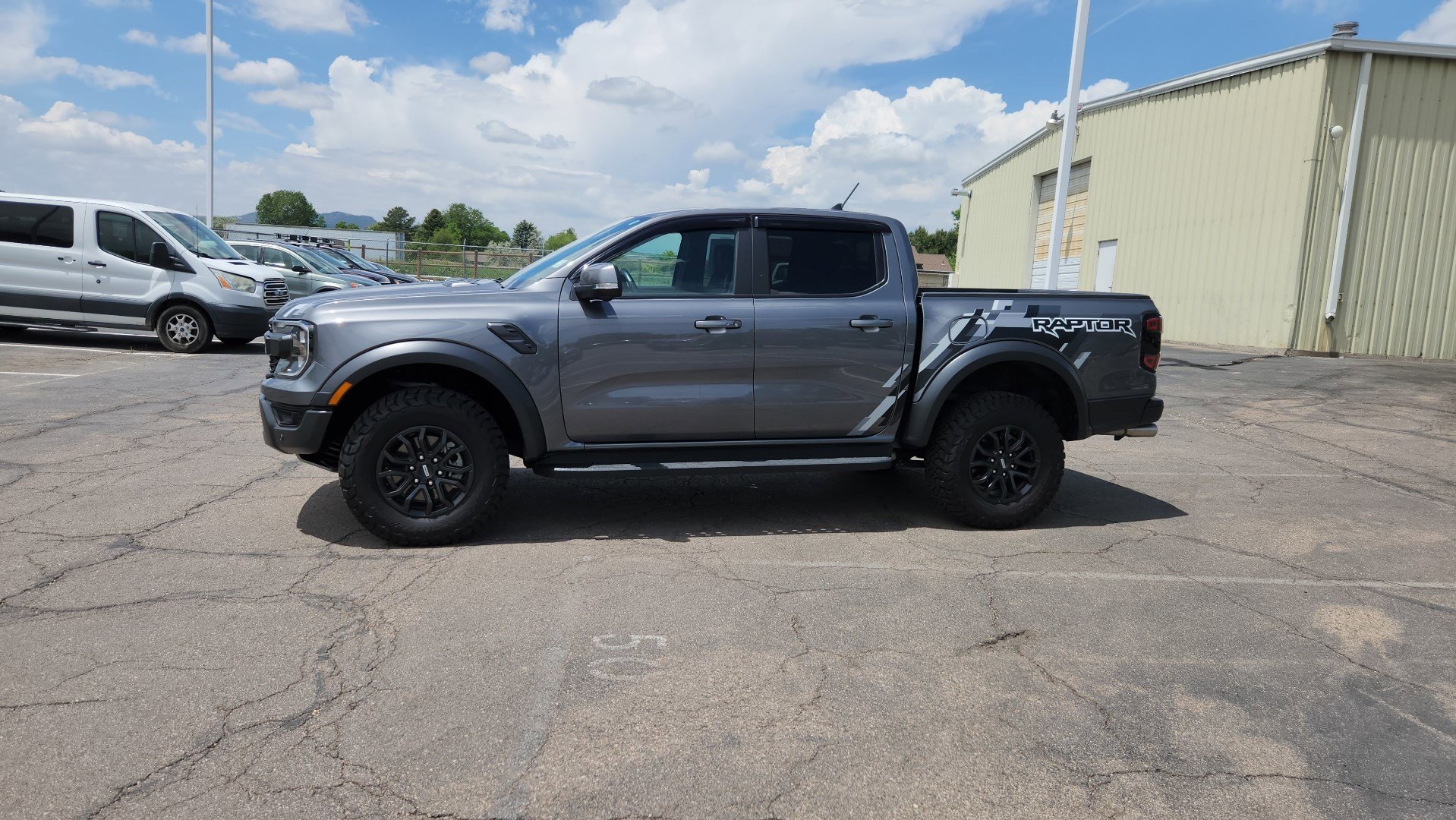 Used 2025 Ford Ranger Raptor AWD/4WD image 6