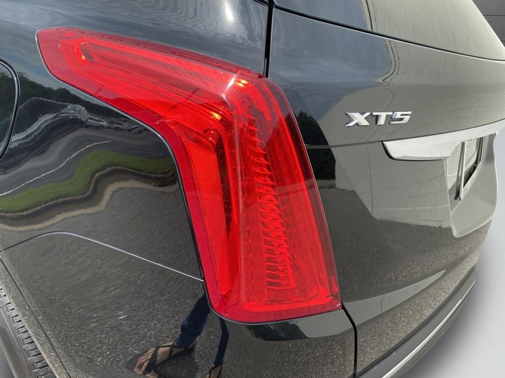 Used 2018 Cadillac XT5 Luxury w/ LPO, Sport Package image 27