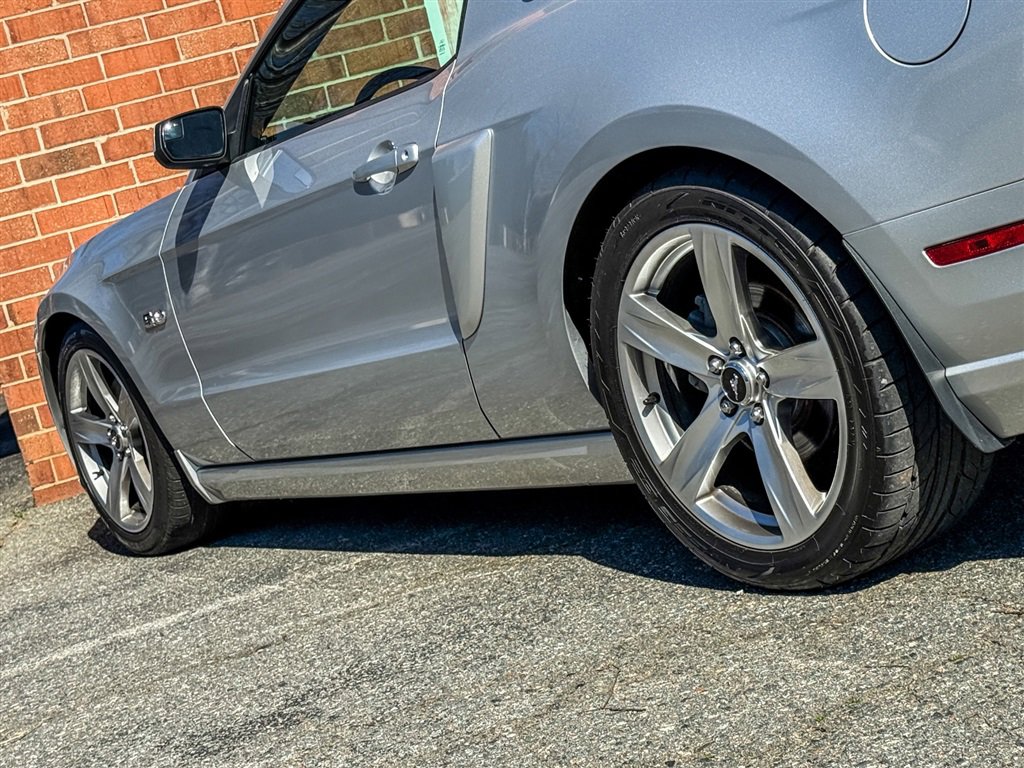 Used 2013 Ford Mustang GT Premium w/ GT Coupe Accessory Pkg 5 image 22