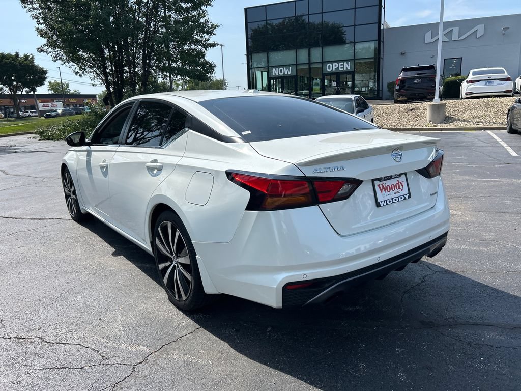 Used 2021 Nissan Altima 2.0 SR FWD image 10