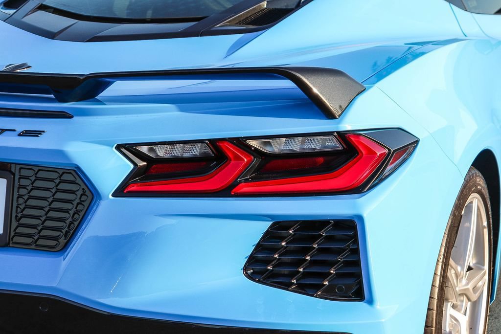 Used 2023 Chevrolet Corvette Stingray Preferred Cpe w/ Z51 Performance Package RWD image 10