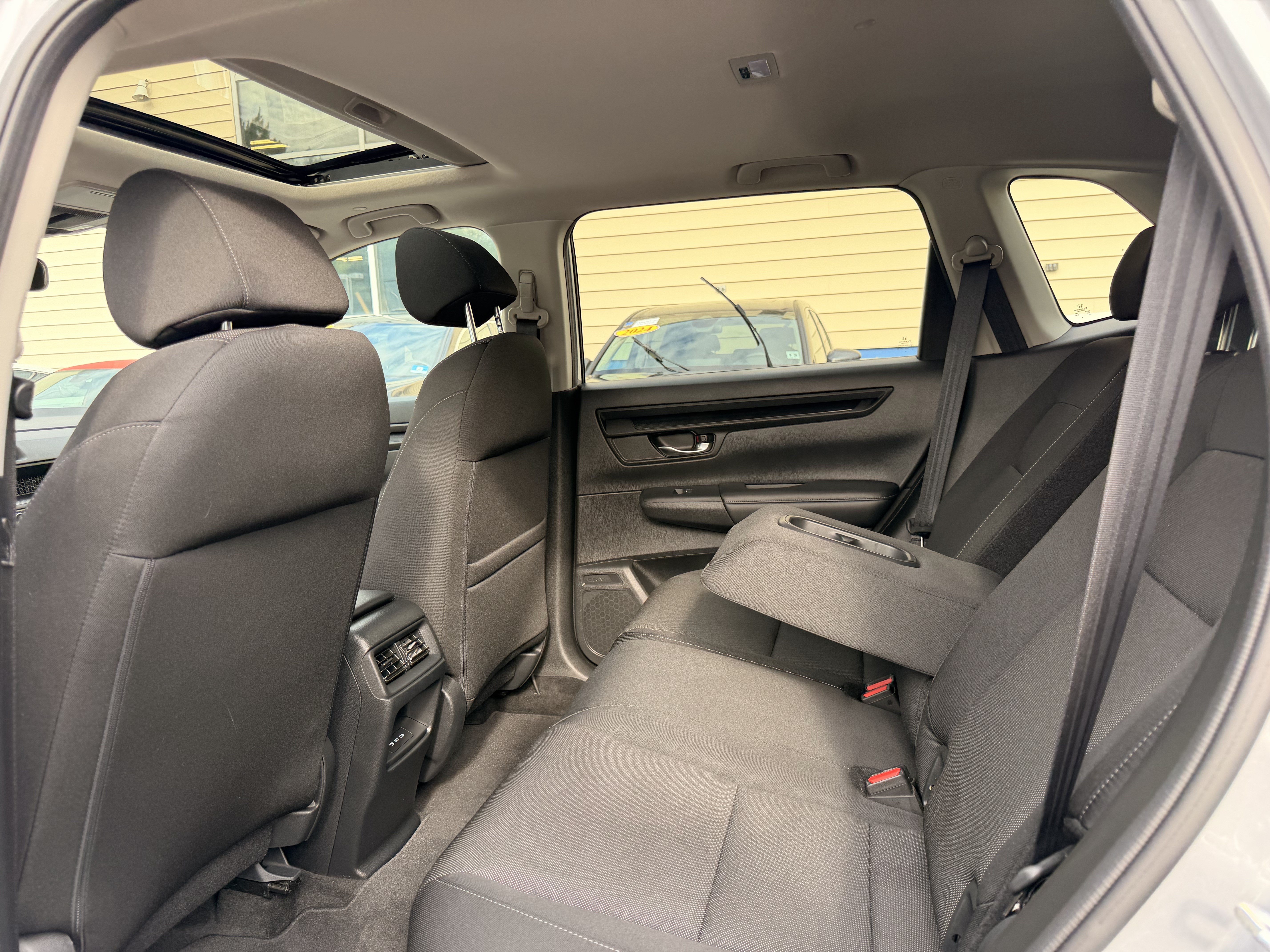 Used 2024 Honda CR-V EX image 27