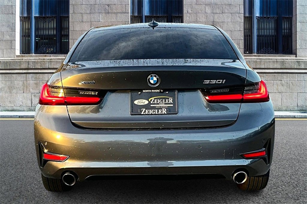Used 2019 BMW 330i xDrive Sedan image 4