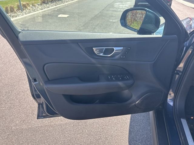 Certified 2025 Volvo V60 B5 Cross Country Plus image 16