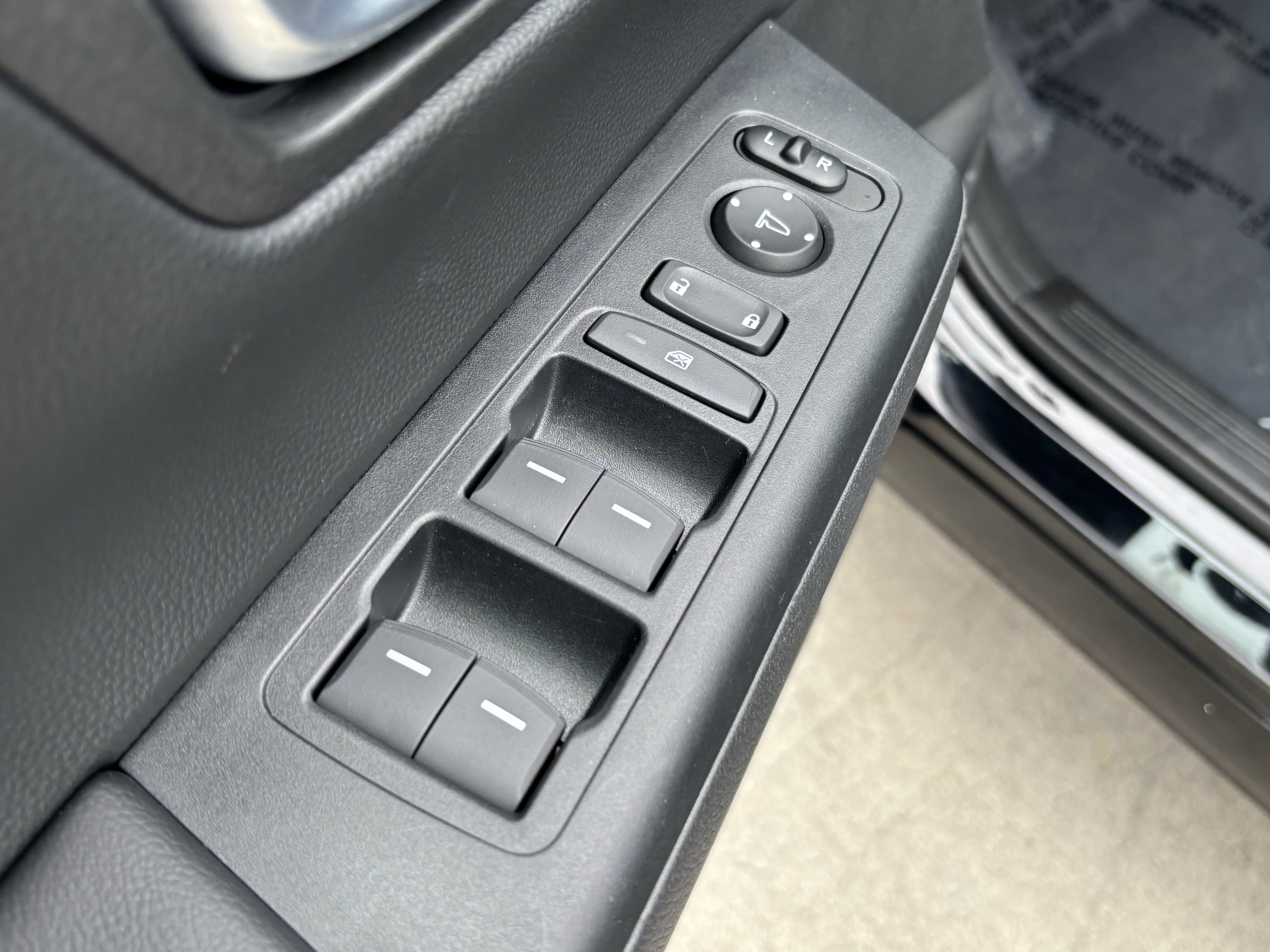 Certified 2025 Honda CR-V Sport-L image 16
