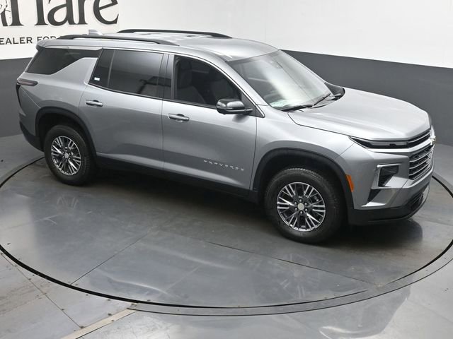 New 2026 Chevrolet Traverse LT w/ Driver Confidence Package FWD image 17