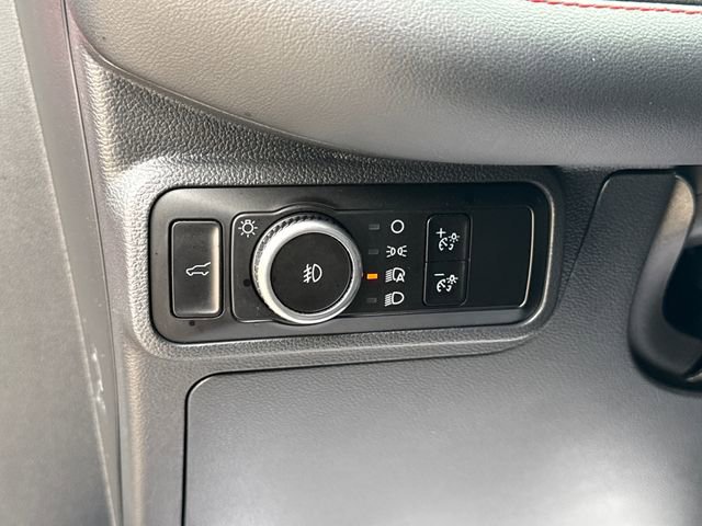 Used 2025 Ford Explorer ST-Line image 24