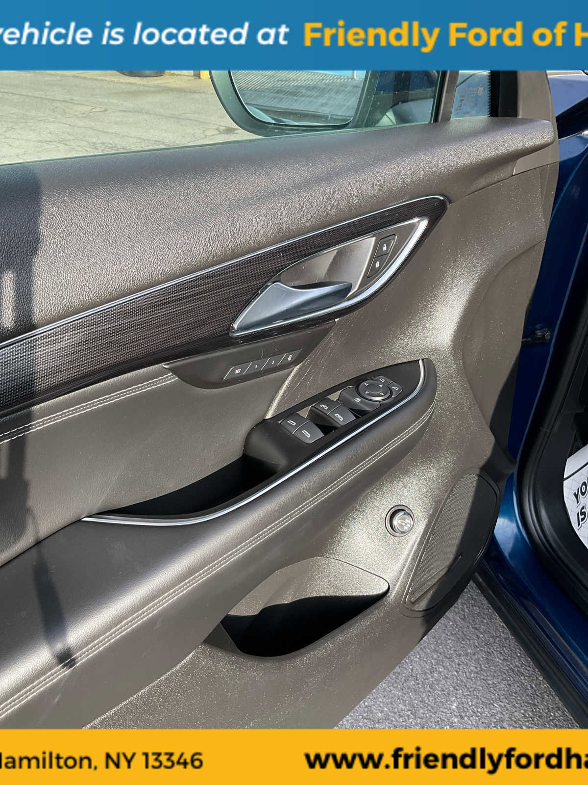 Used 2023 Buick Envision Essence image 17