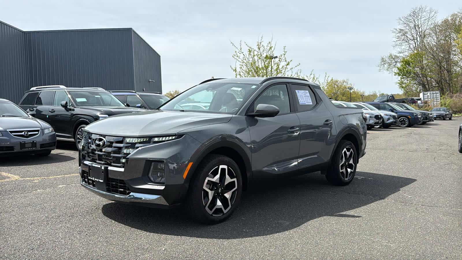 Used 2024 Hyundai Santa Cruz Limited AWD/4WD image 3