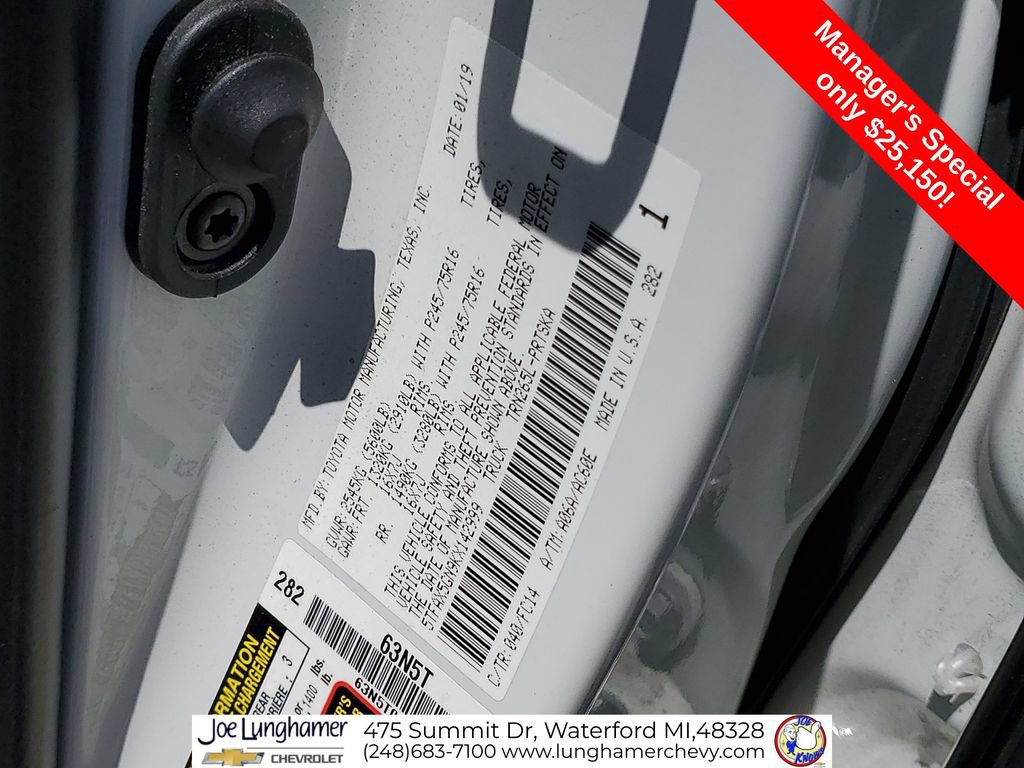 Used 2019 Toyota Tacoma SR5 RWD image 31