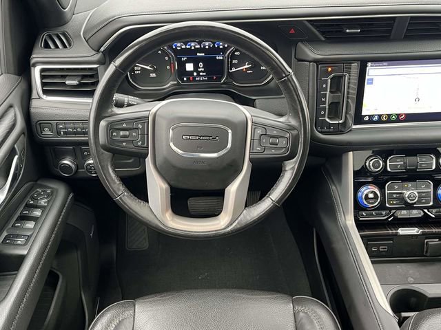 Used 2021 GMC Yukon Denali w/ Denali Premium Package image 19