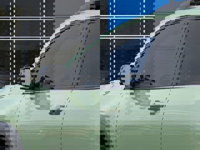 New 2026 Chevrolet Equinox LT w/ Midnight Edition image 12