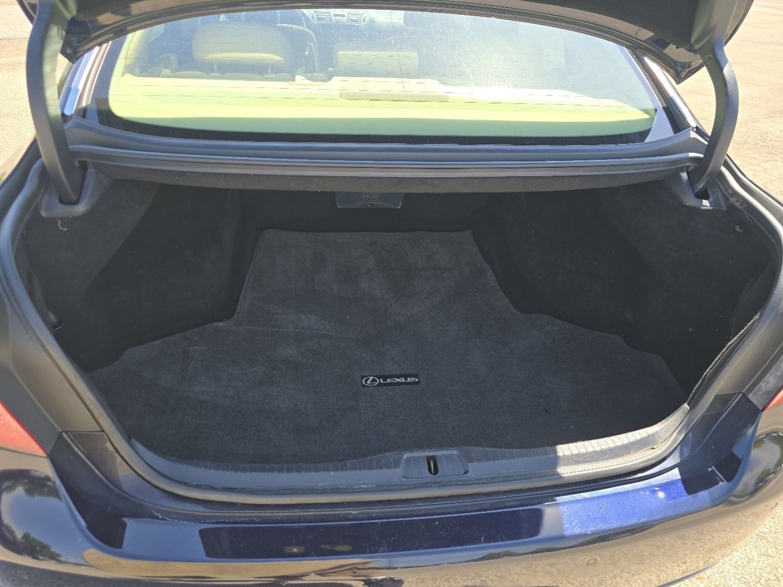 Used 2008 Lexus LS 460 RWD image 18