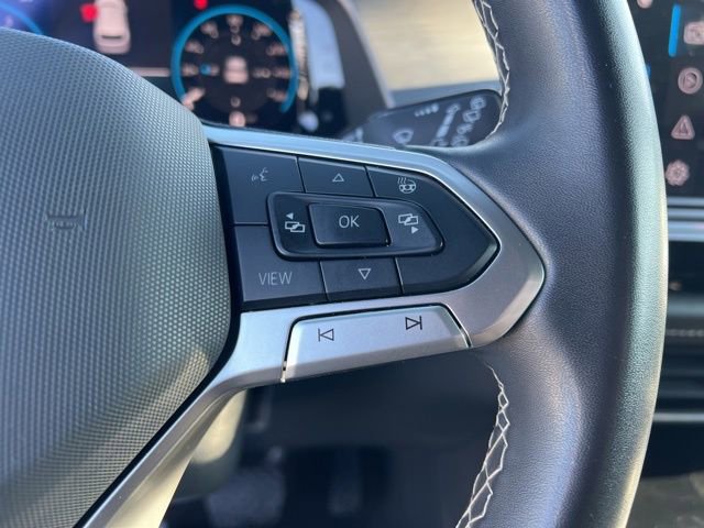 Used 2024 Volkswagen Atlas Cross Sport SE image 15