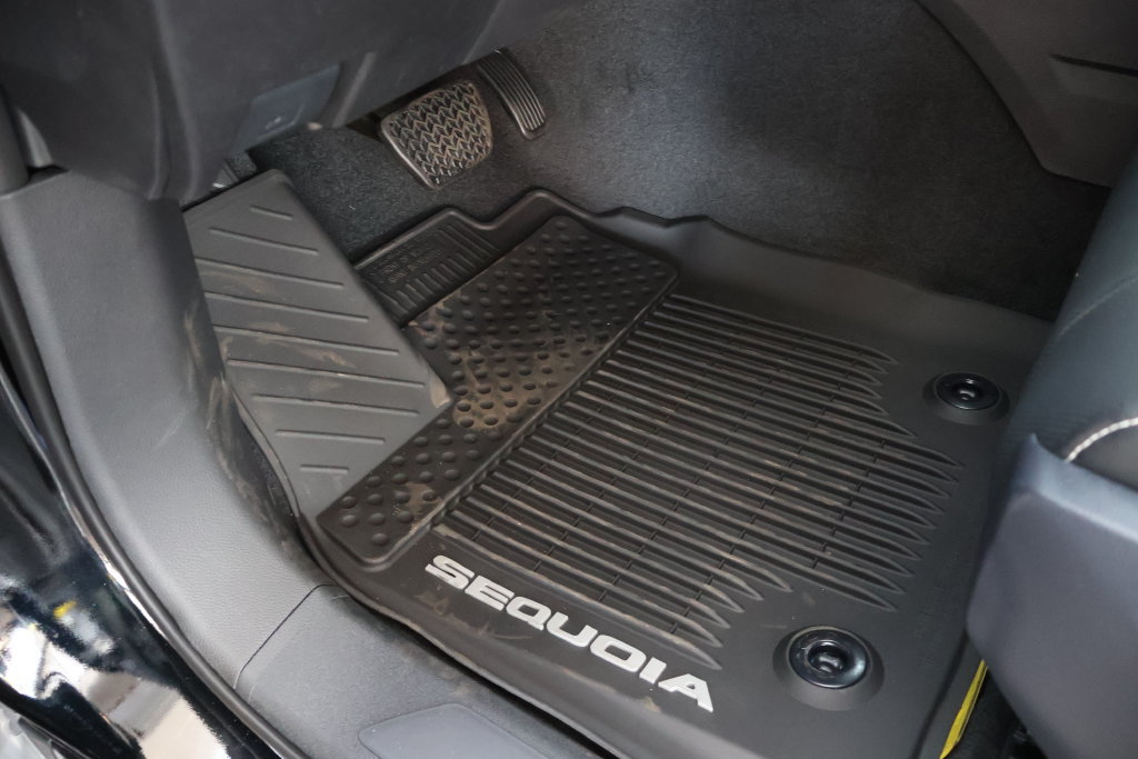 New 2026 Toyota Sequoia Limited AWD/4WD image 25