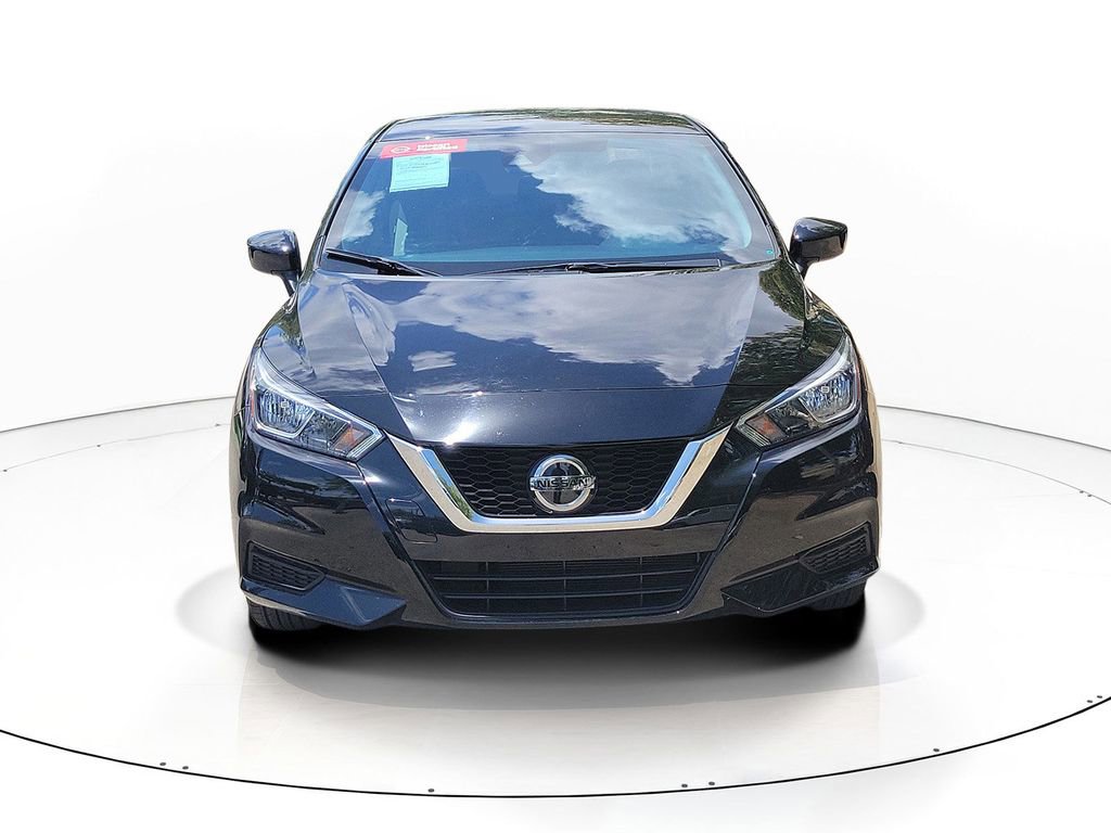Certified 2022 Nissan Versa SV w/ Trunk Package FWD image 2