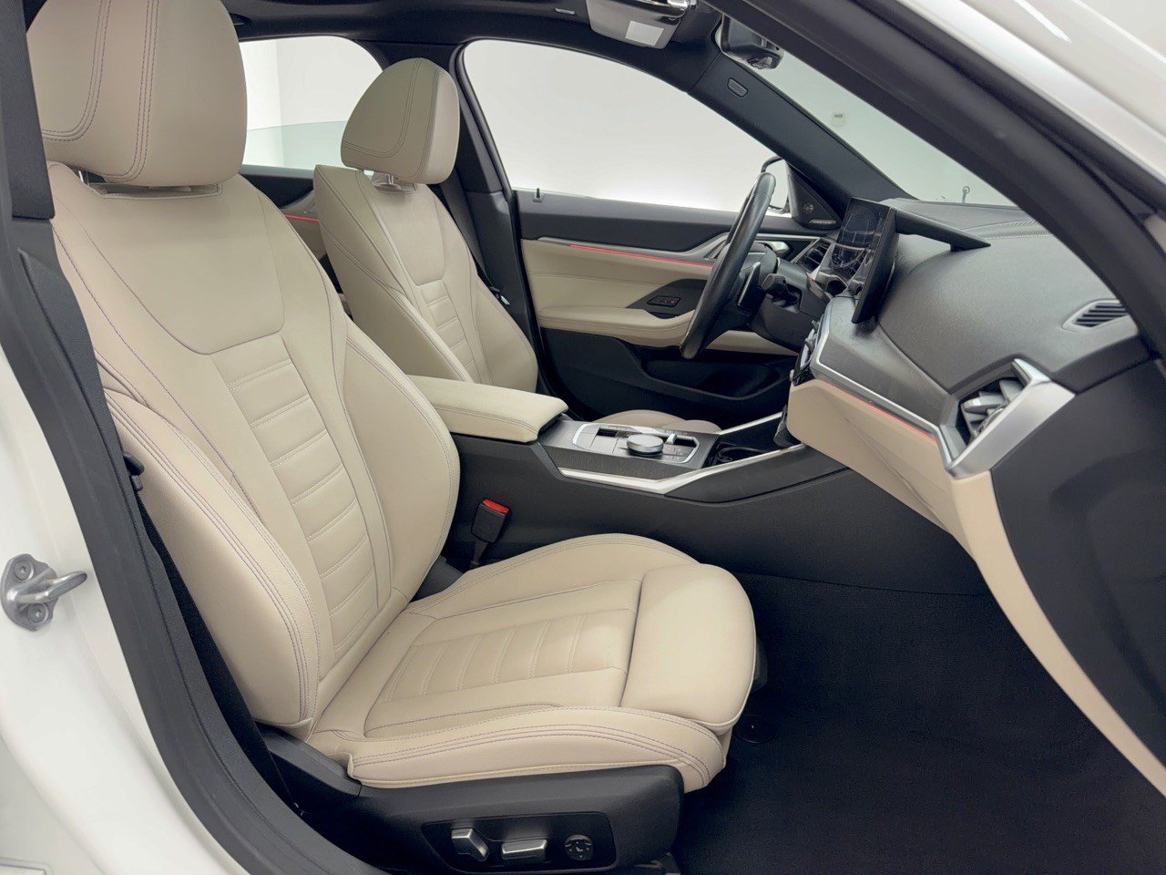 Certified 2024 BMW 430i Gran Coupe w/ Premium Package RWD image 30