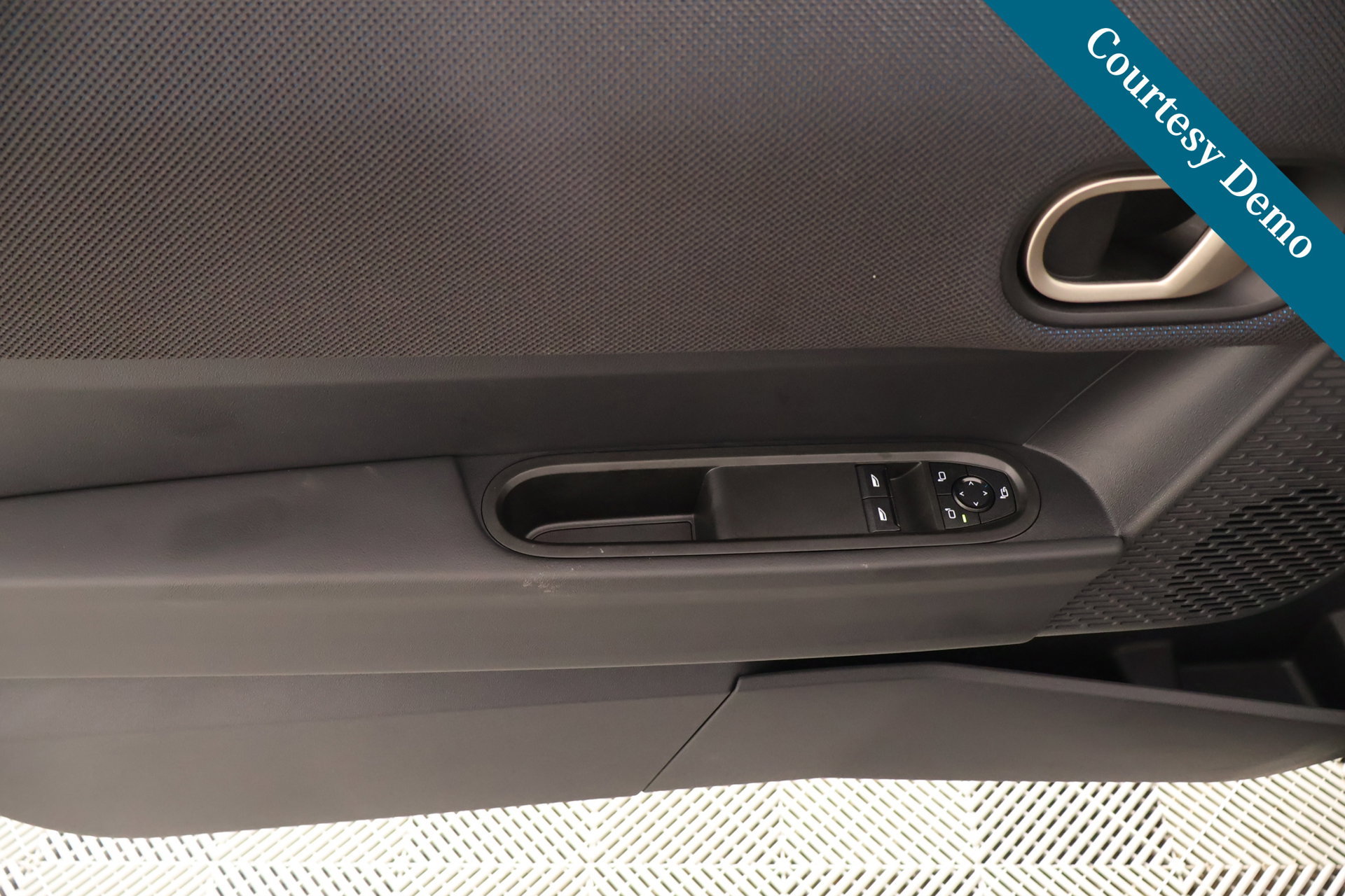 New 2026 MINI Cooper 2-Door Hardtop FWD image 15