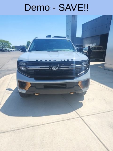 New 2026 Ford Expedition Tremor AWD/4WD image 3