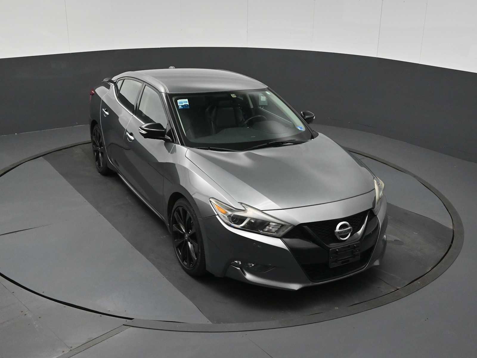 Used 2018 Nissan Maxima SR w/ Midnight Edition FWD image 16