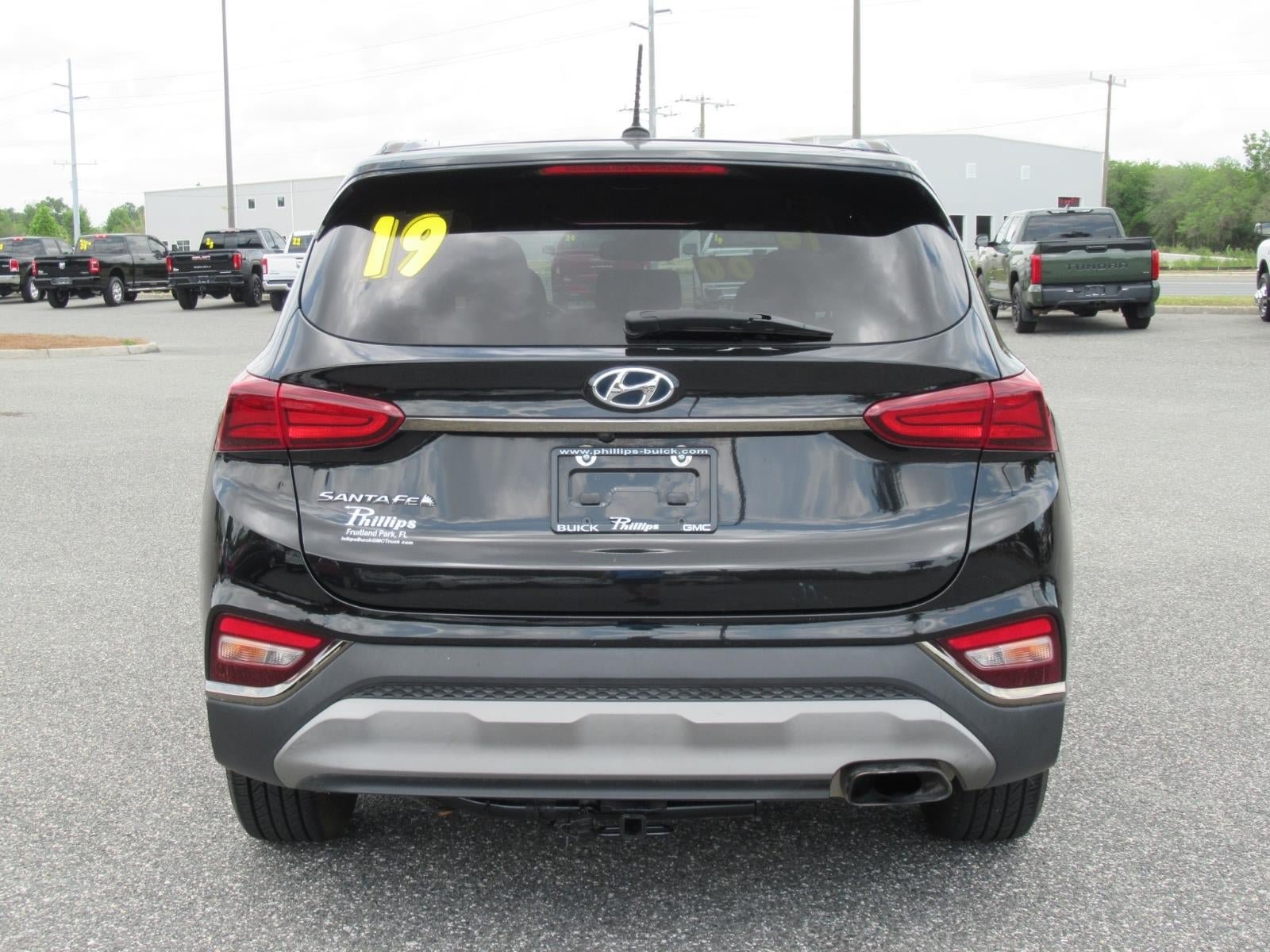 Used 2019 Hyundai Santa Fe SE FWD image 6
