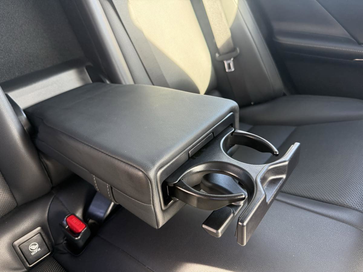 Used 2016 Lexus IS 200t image 28