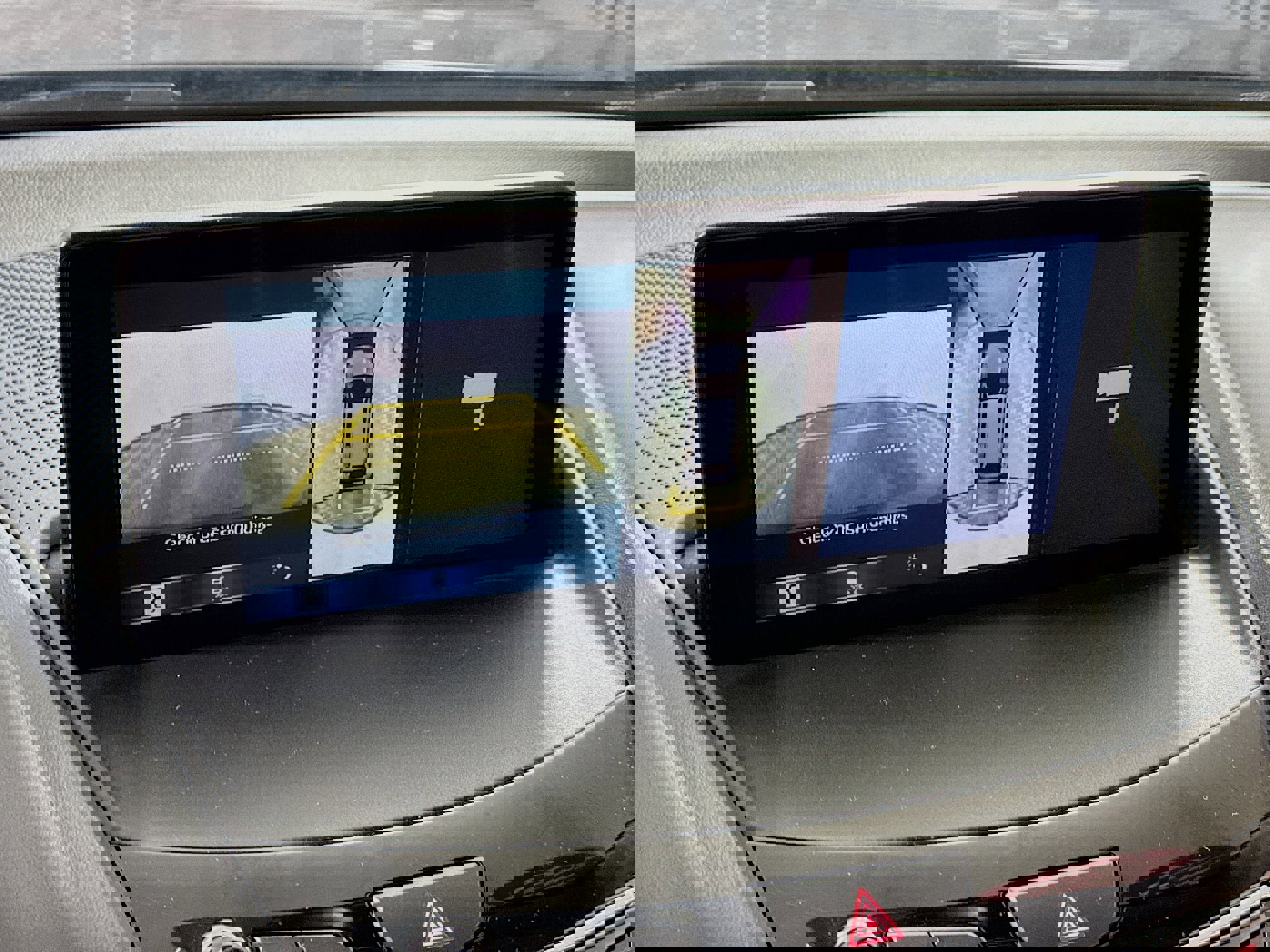 Used 2021 Acura RDX AWD w/ Advance Package image 3