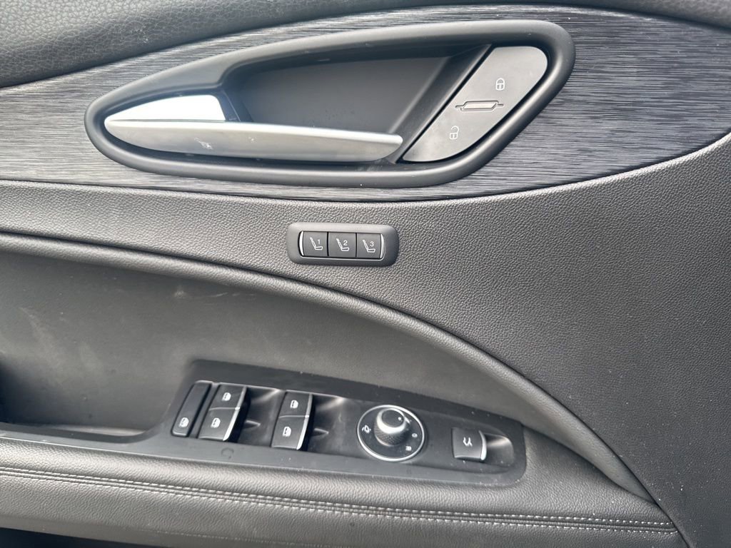 Used 2024 Alfa Romeo Stelvio Sprint image 17