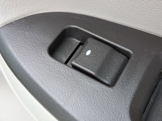 Used 2016 Chevrolet Impala Limited LS FWD image 31