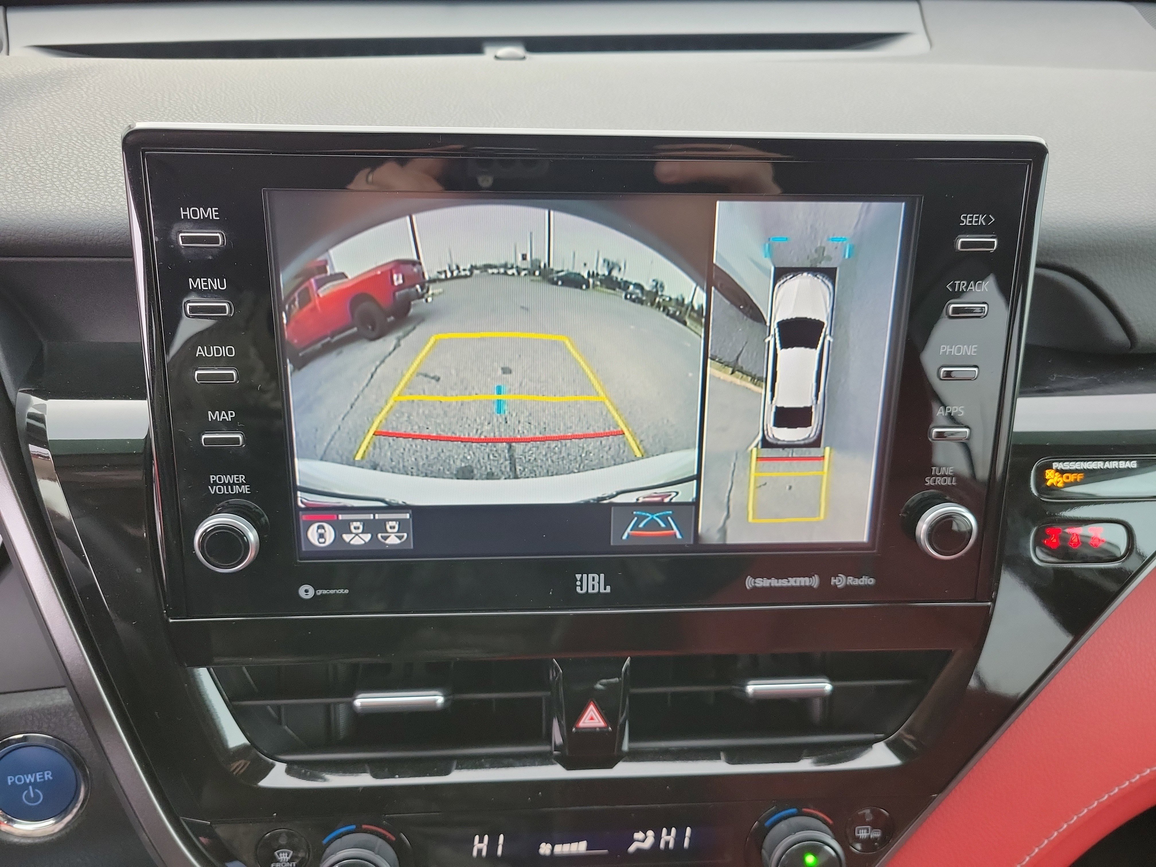 Used 2023 Toyota Camry XSE image 18