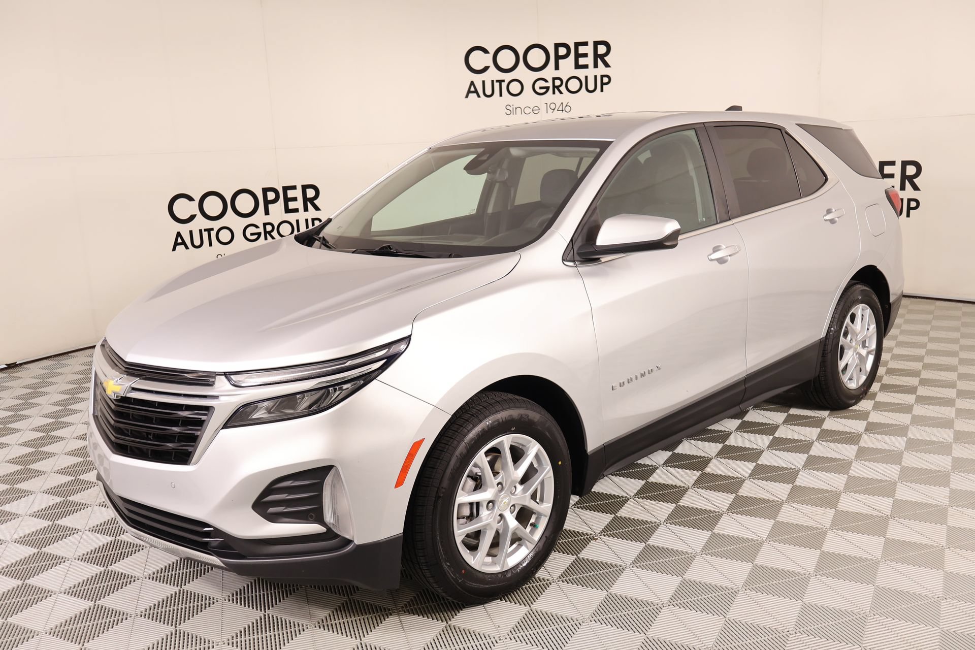 Used 2022 Chevrolet Equinox LT FWD image 10