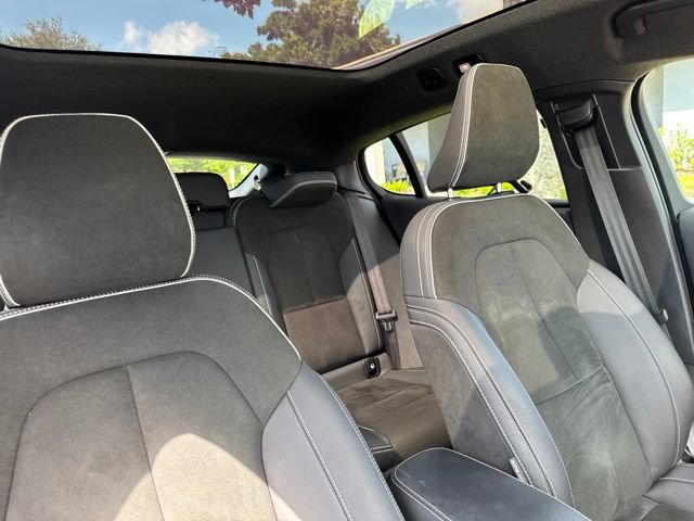 Used 2023 Volvo C40 P8 Recharge Plus AWD/4WD image 12