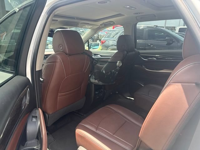 Used 2019 Buick Enclave Avenir w/ Avenir Technology Package FWD image 7