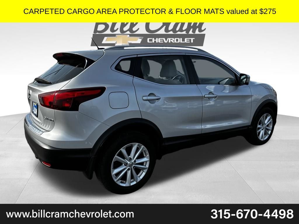 Used 2018 Nissan Rogue Sport SV w/ SV Technology Package image 4