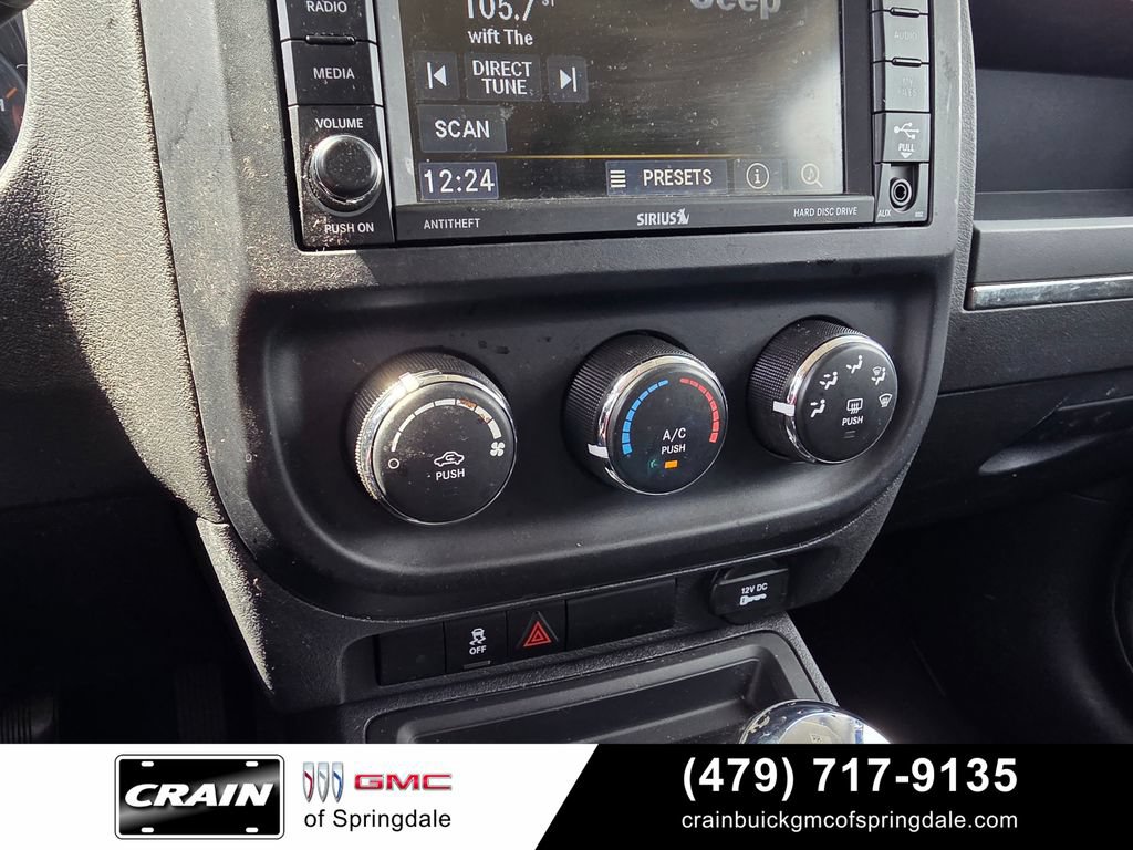 Used 2017 Jeep Patriot Sport w/ Power Value Group AWD/4WD image 18