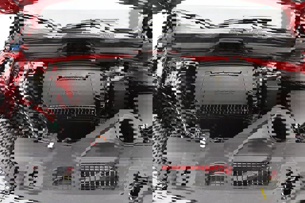 Used 2025 Honda Pilot Black Edition image 32