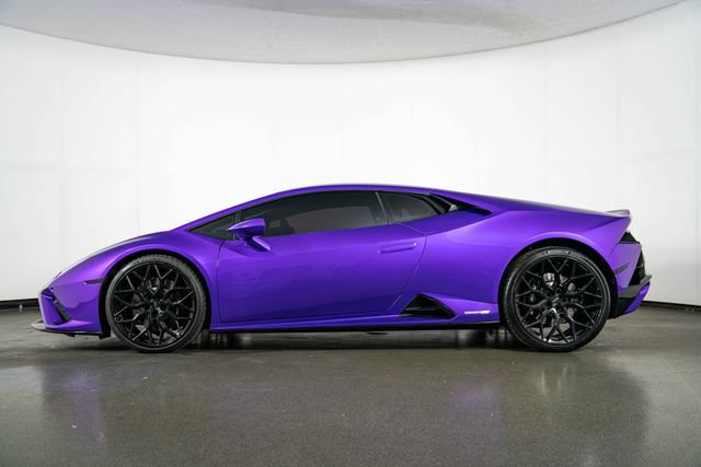Used 2021 Lamborghini Huracan EVO RWD image 5