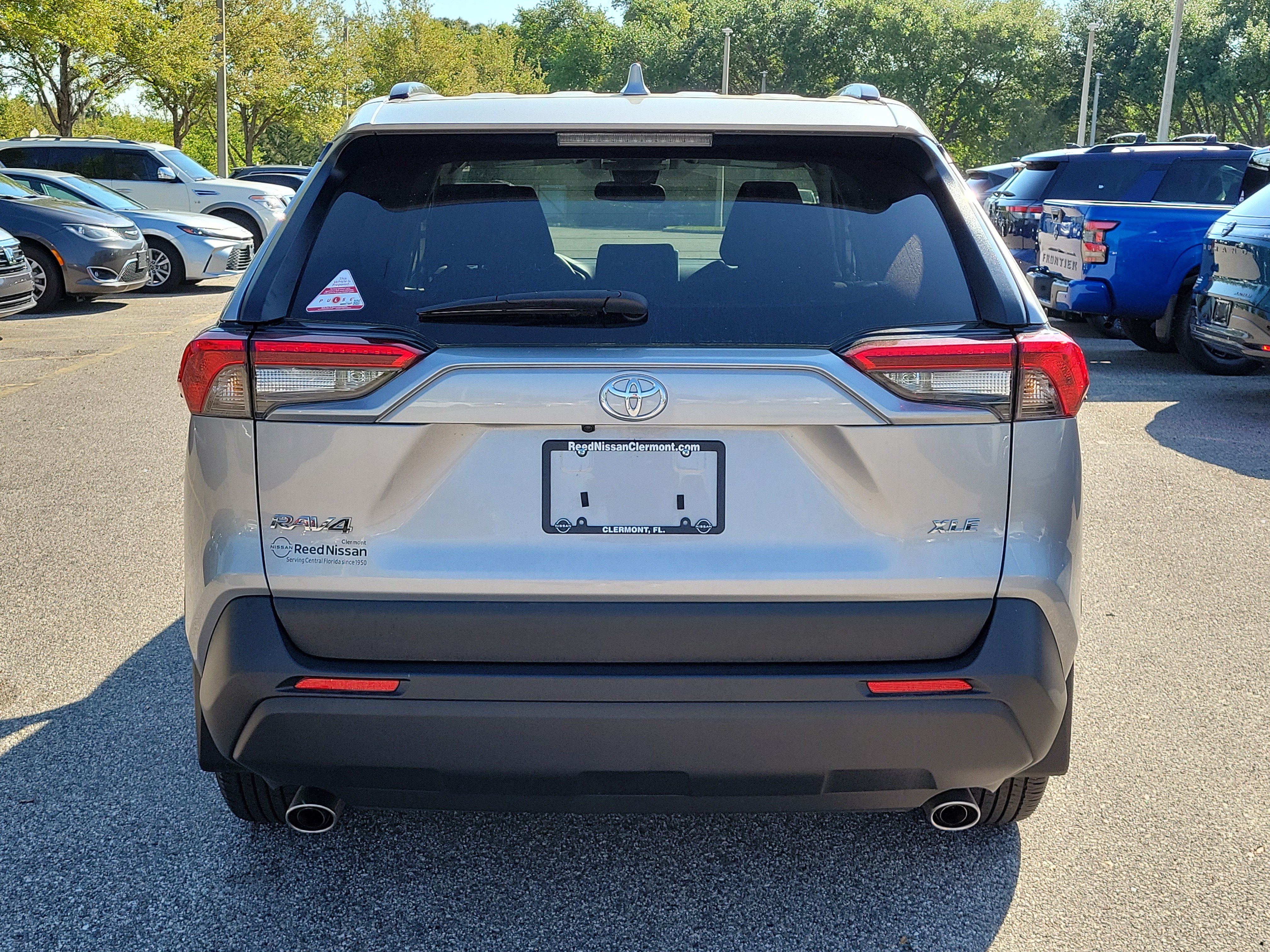 Used 2025 Toyota RAV4 XLE FWD image 6