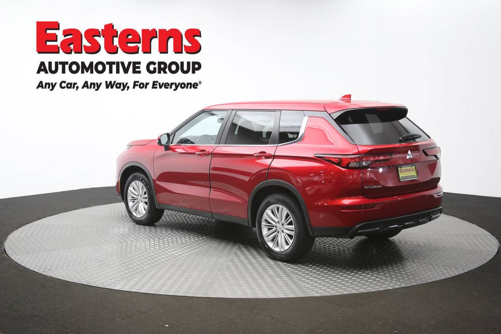 Used 2024 Mitsubishi Outlander ES AWD/4WD image 63