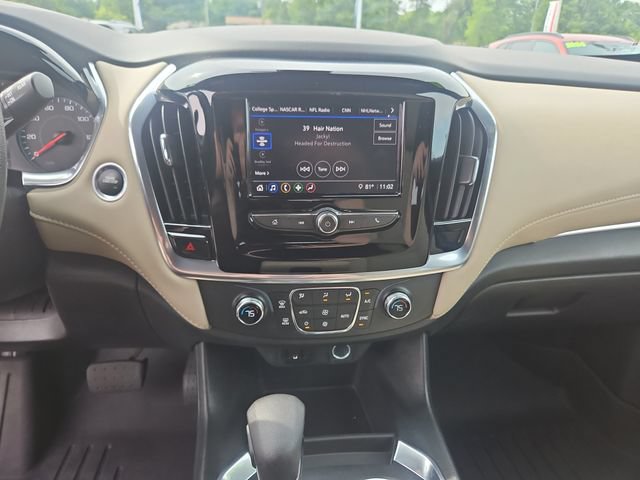 Used 2023 Chevrolet Traverse LS w/ Safety Package FWD image 19