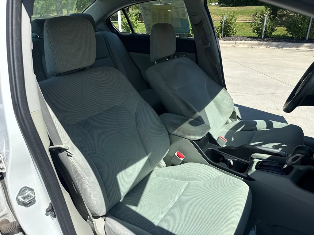 Used 2012 Honda Civic LX image 34