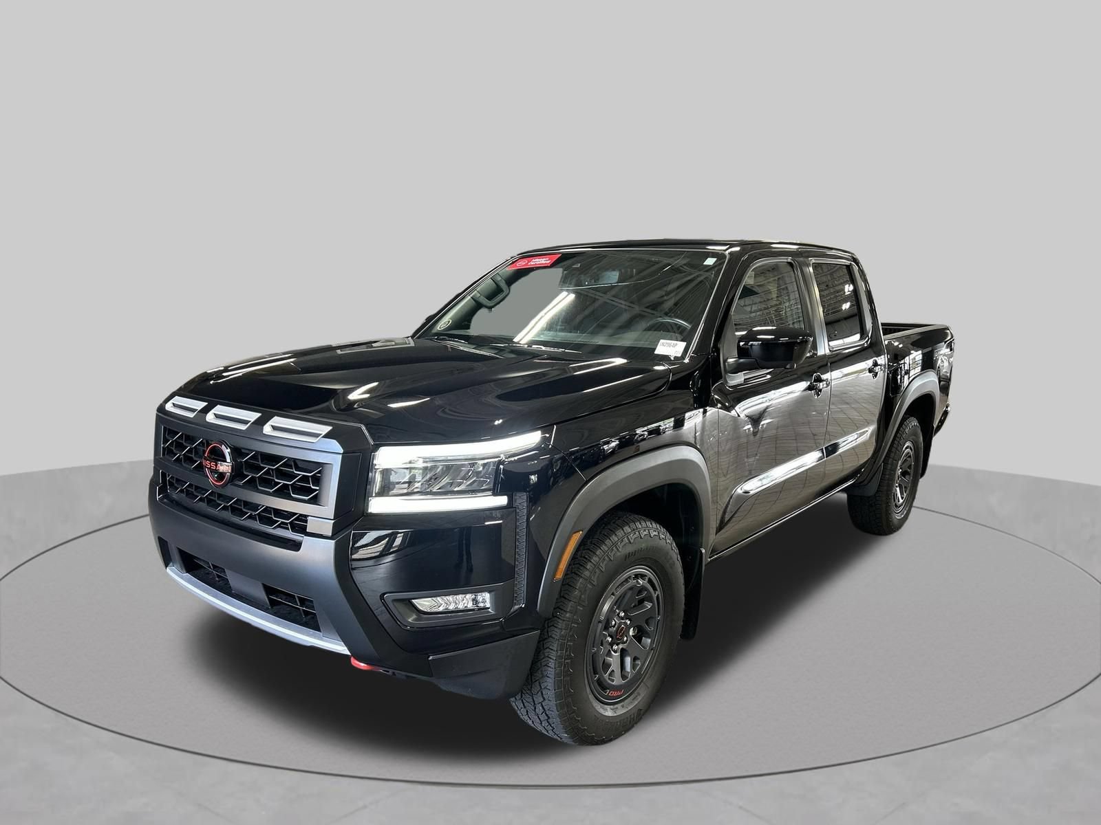 Certified 2025 Nissan Frontier PRO-4X w/ Pro Premium Package AWD/4WD image 11