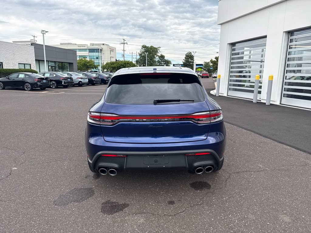 Used 2023 Porsche Macan Turbo AWD/4WD image 4