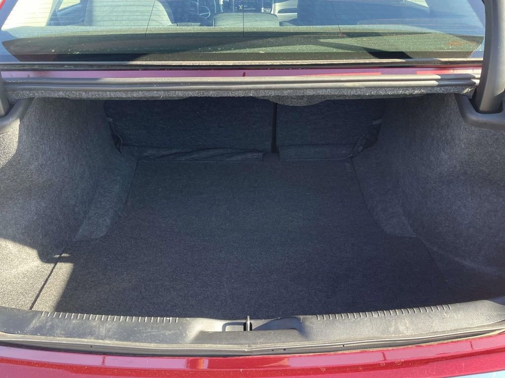 Used 2023 Chrysler 300 Touring image 8