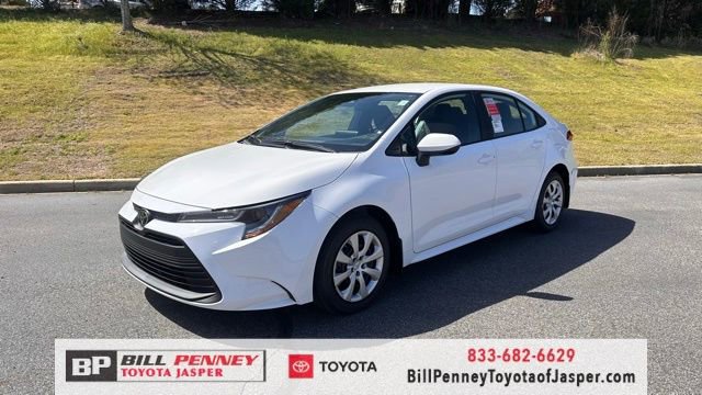 New 2026 Toyota Corolla LE image 1